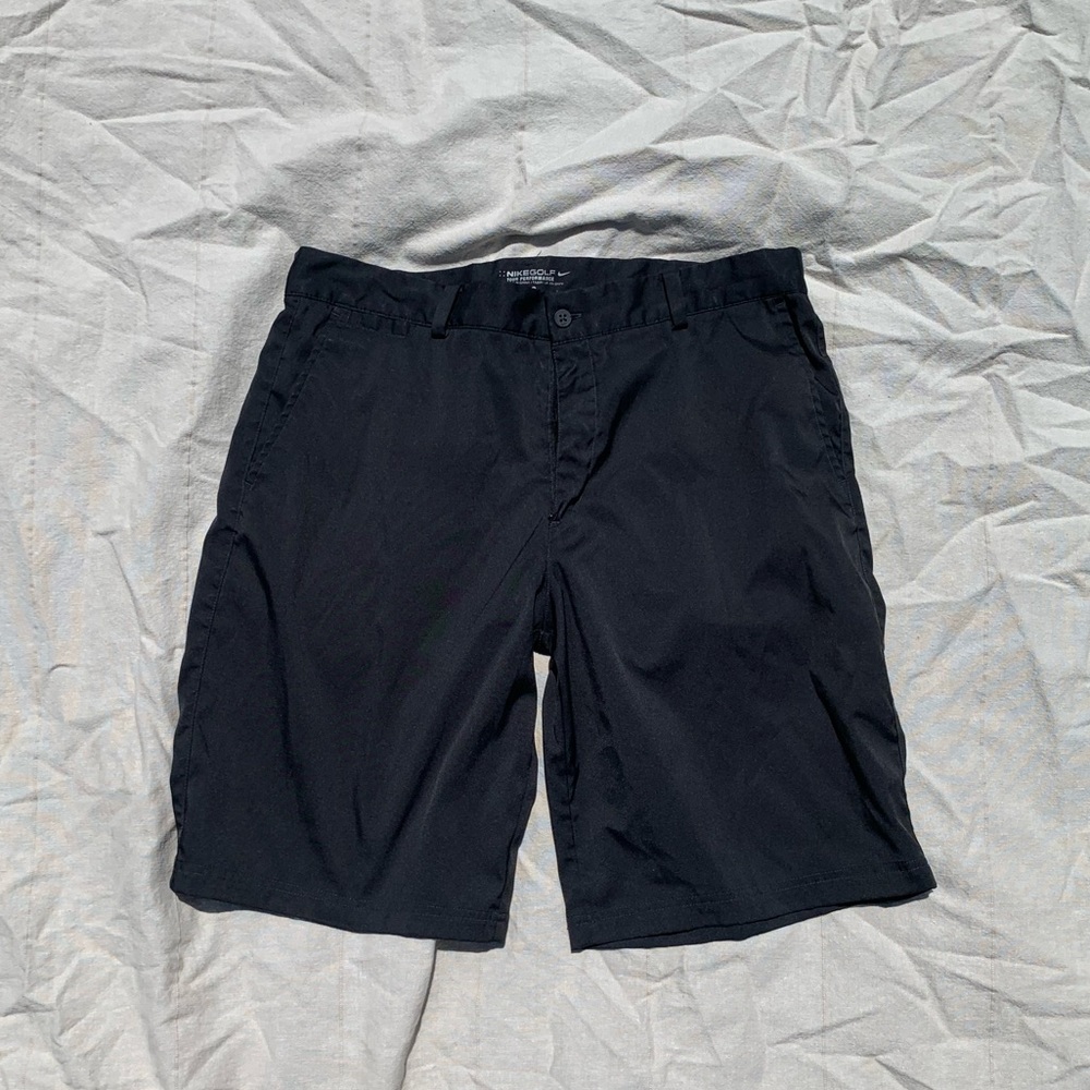 Black Nike Golf Tour Performance Golf Shorts Size-34 (EUC)